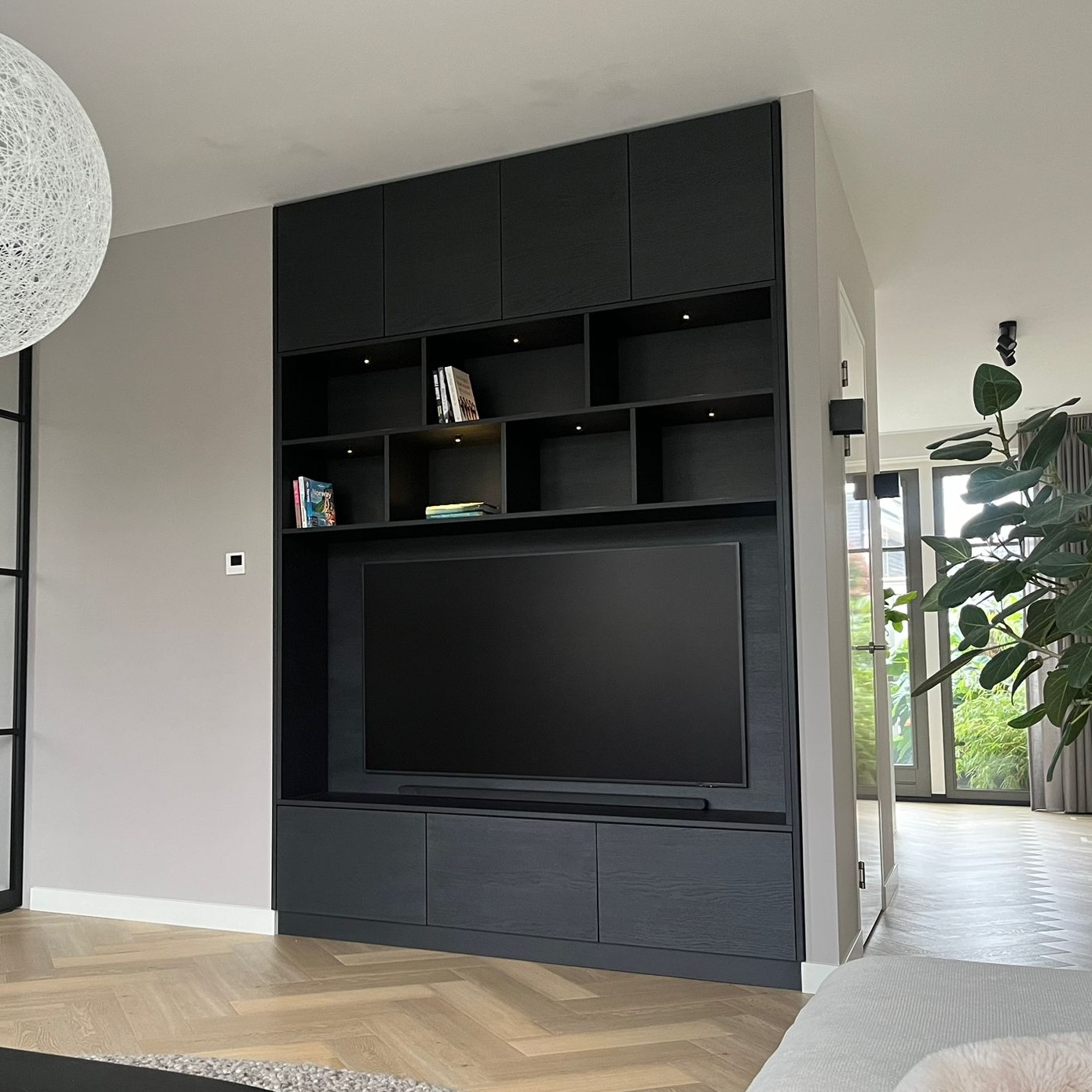 eikenfineer mediameubel met ledspots